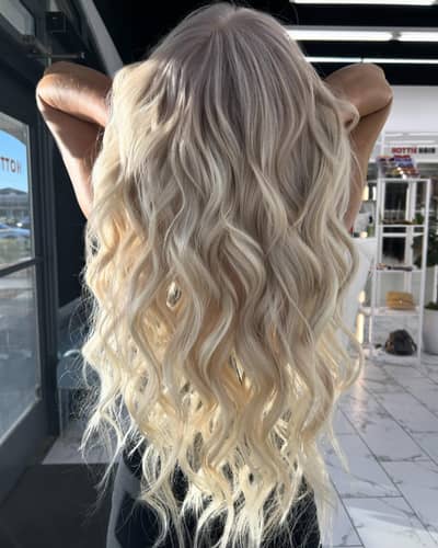 Pearl blonde toner refresh! Hand-tied + I-tip extensions perfection